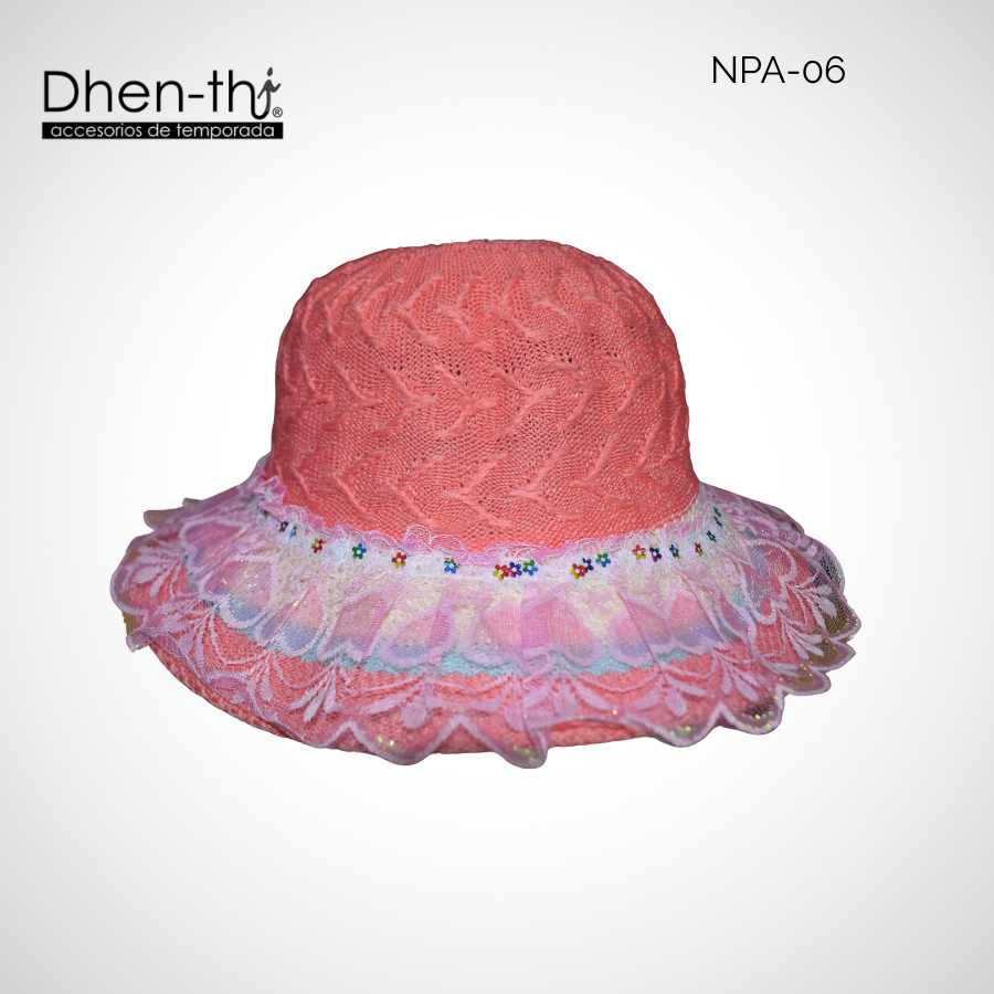 Sombrero de hilo para niña: Encaje