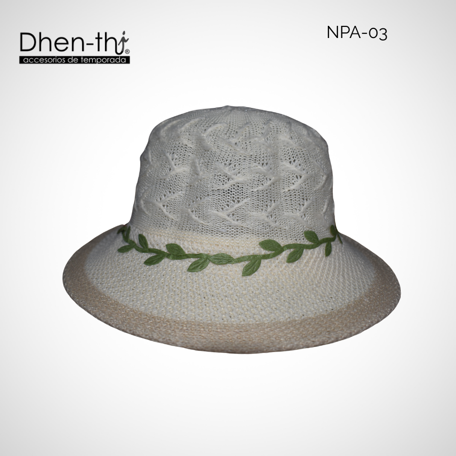 Sombrero de hilo para niña: flores