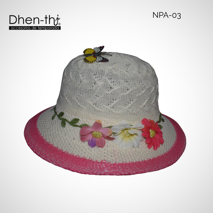 Sombrero de hilo para niña: flores
